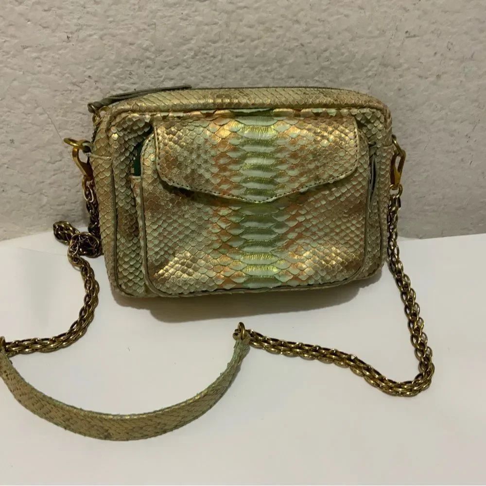 Claris Virot Sac Python Big Charly green Doré
